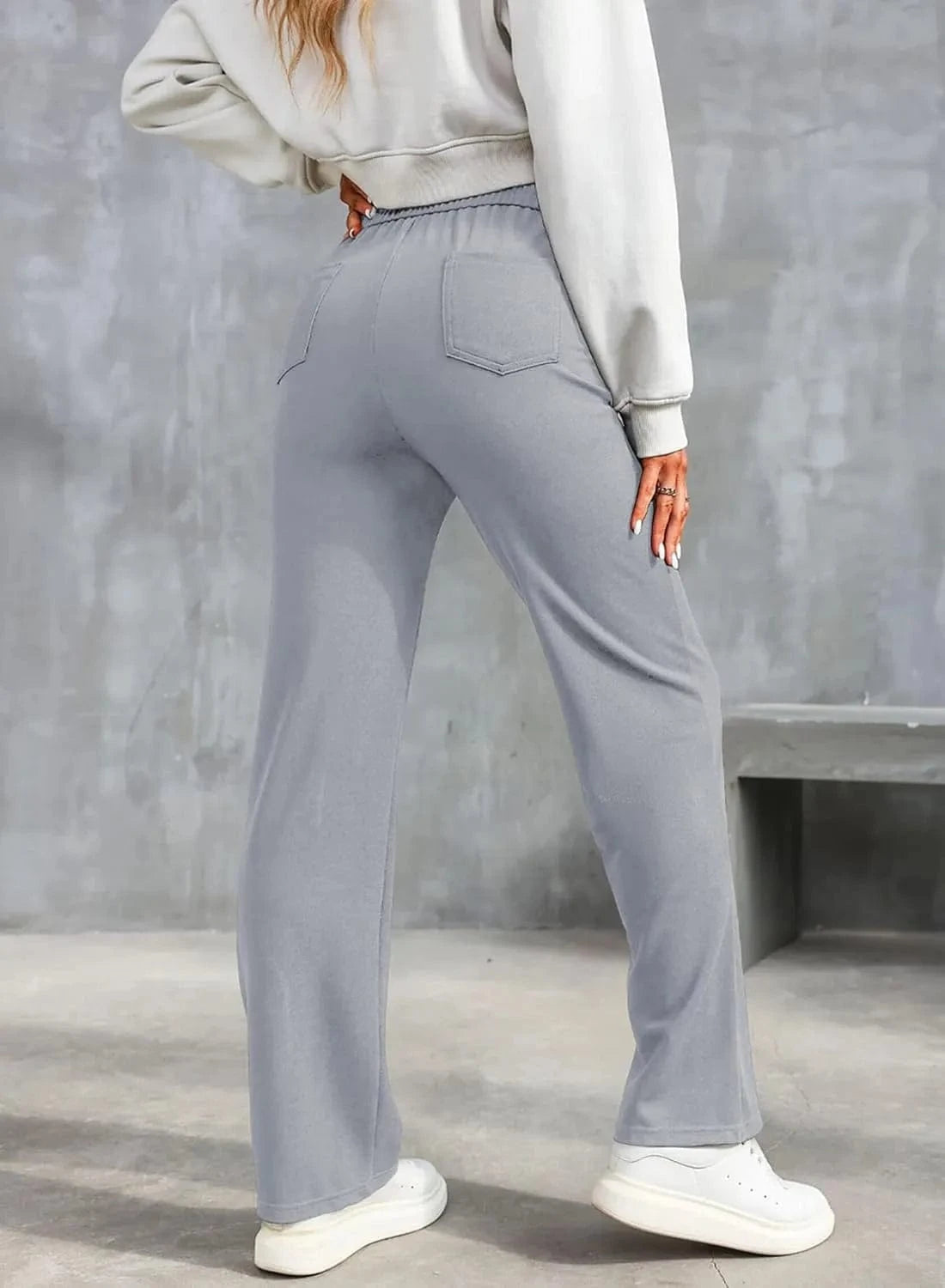 Elastyczne spodnie rekreacyjne z wysokim stanem