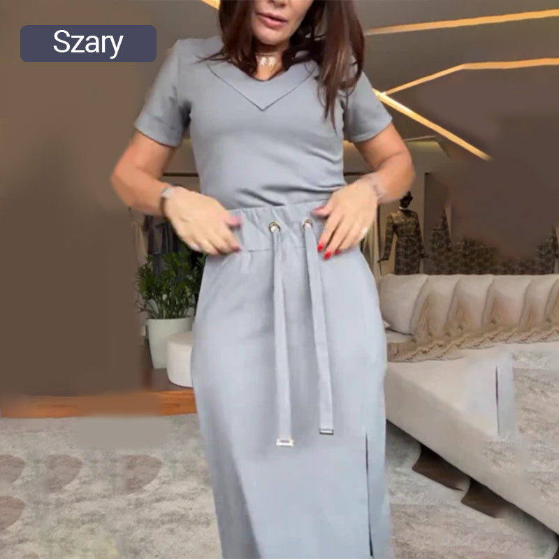 💥Komplet damski składający się z koszulki z dekoltem w serek i spódnicy midi👗