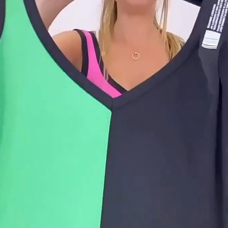 Kolorowa dzianinowa sukienka bez rękawów z dekoltem w serek